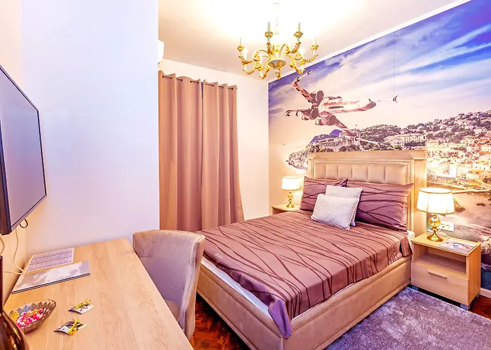 招待所 Seven Stars