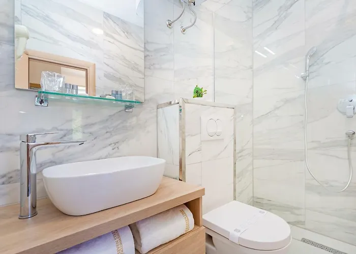 招待所 Seven Stars