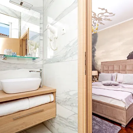Vendégház Seven Stars 4*