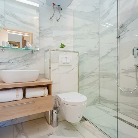 Vendégház Seven Stars 4*