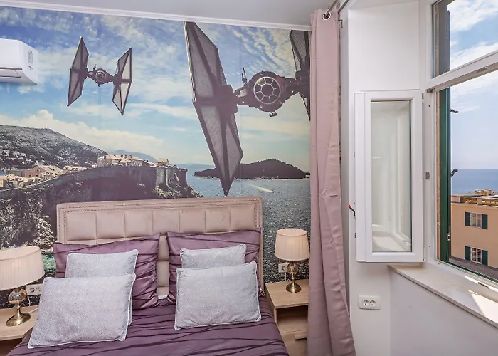 Seven Stars Gasthuis 4*