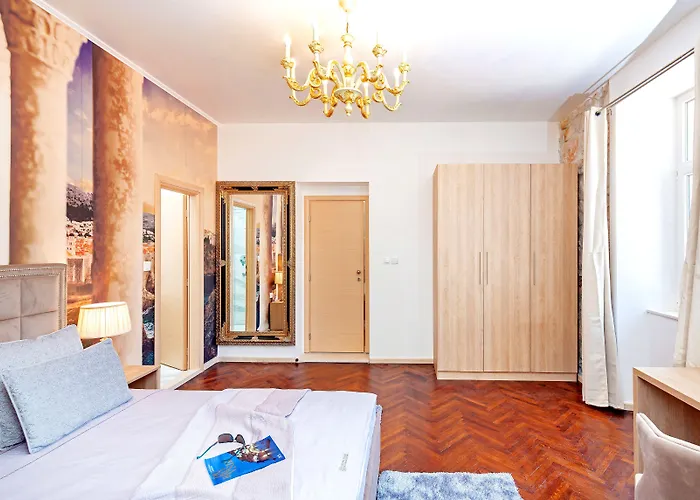 Gasthuis Seven Stars 4*