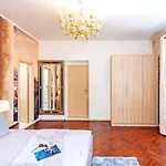 Guest house Seven Stars 4*