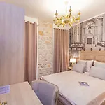 Seven Stars Gasthuis 4*
